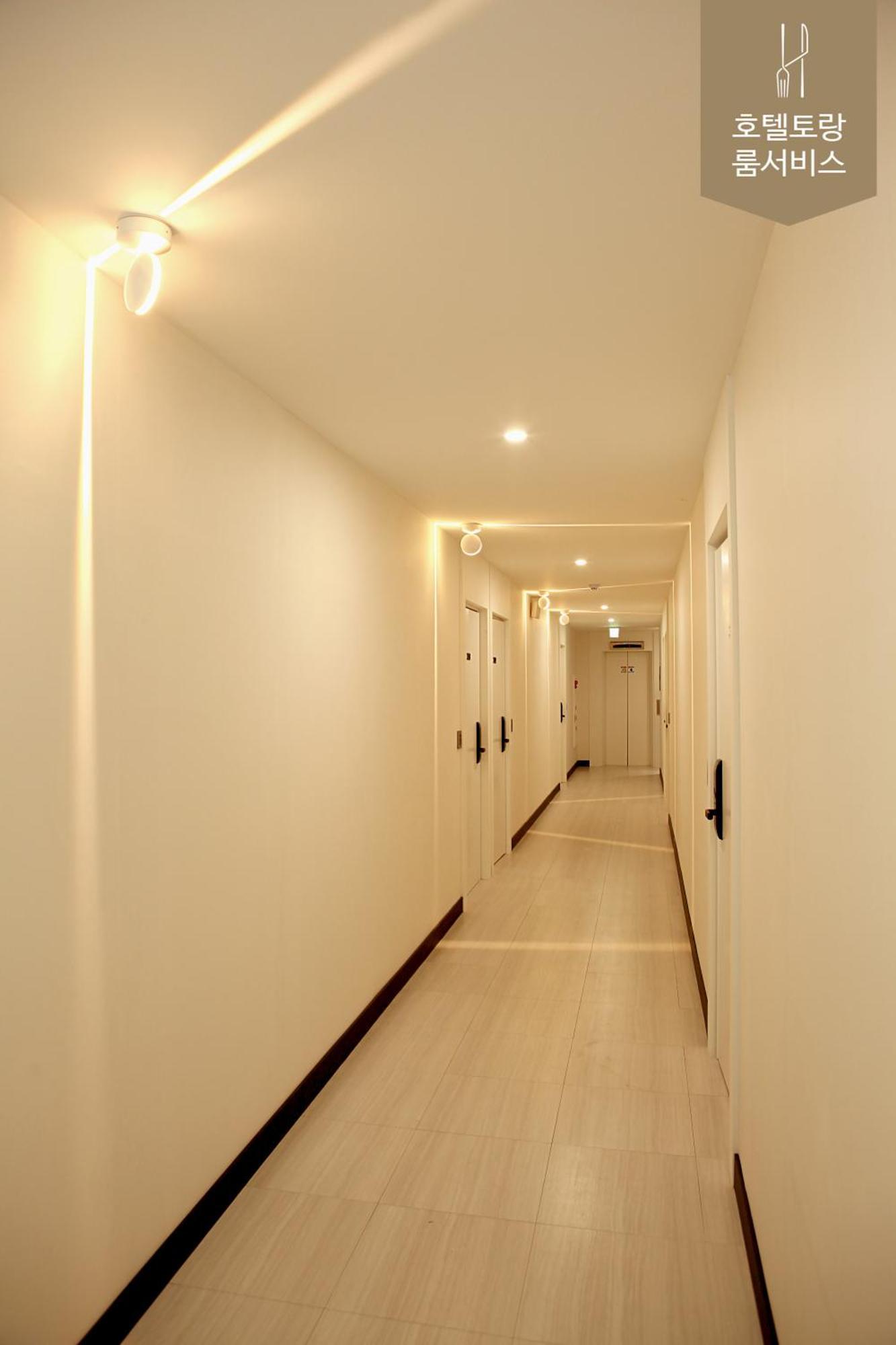 Hotel Torang Jeonju Bagian luar foto