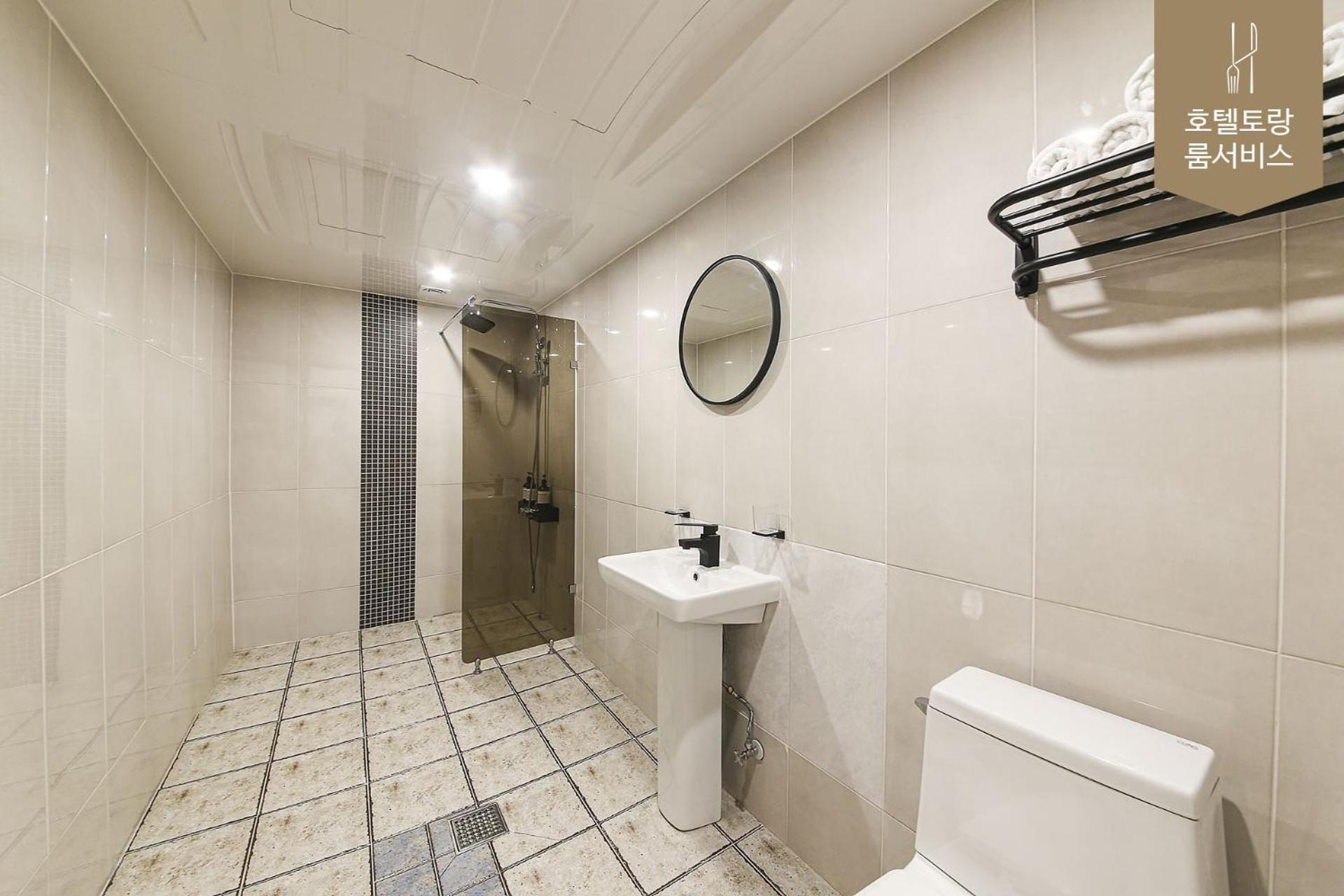 Hotel Torang Jeonju Bagian luar foto